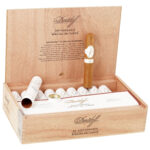 Davidoff Aniversario Special R Tubos 20'li Puro